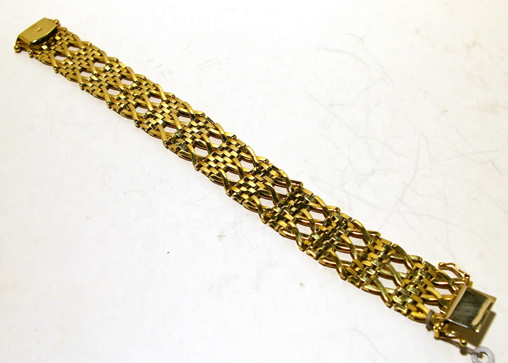 9ct Yellow Gold 3 Row X and Bar Bracelet