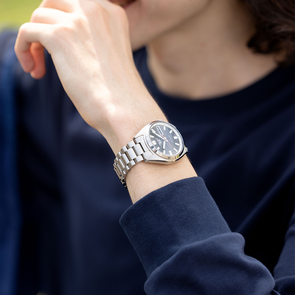 SRPK89 Lifestyle 2